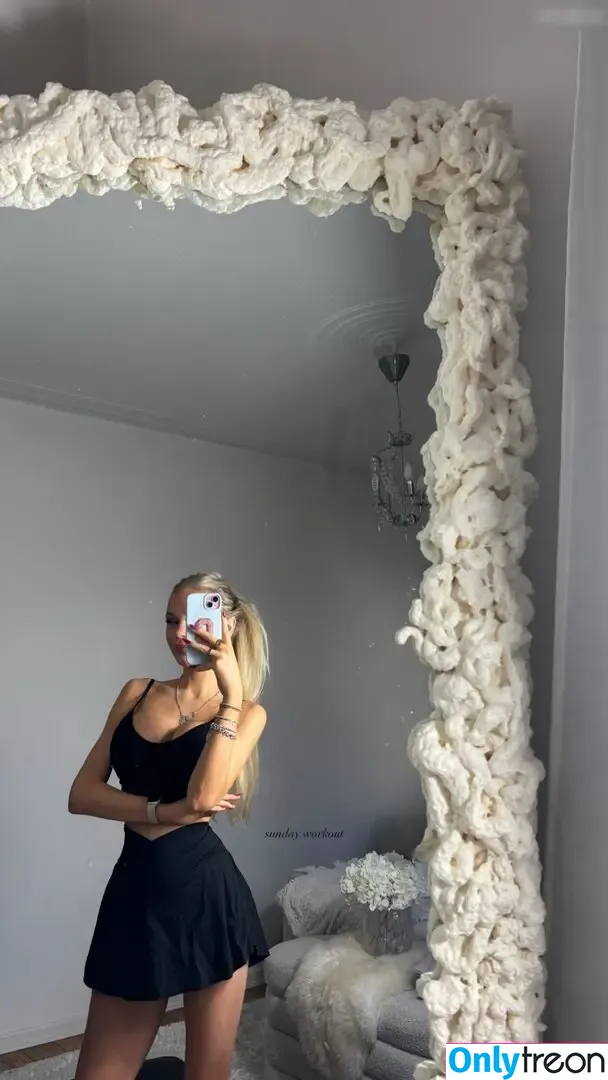 Carla Wiedbrauk nude photo #0151 (carlawiedbrauk)