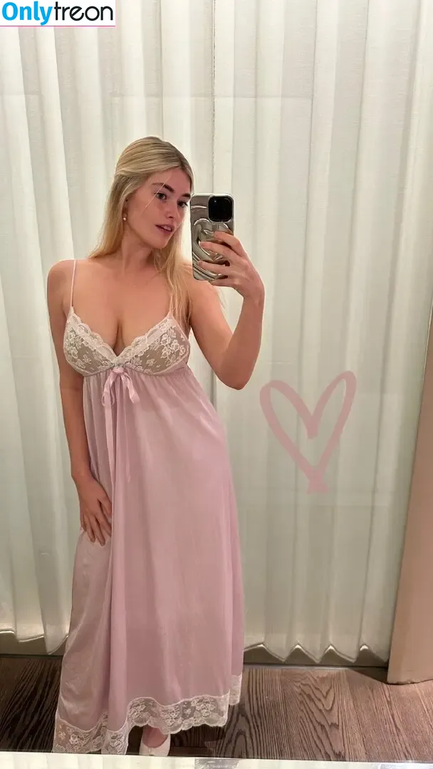 Carlie Whalen nude photo #0092 (carliewhalen)