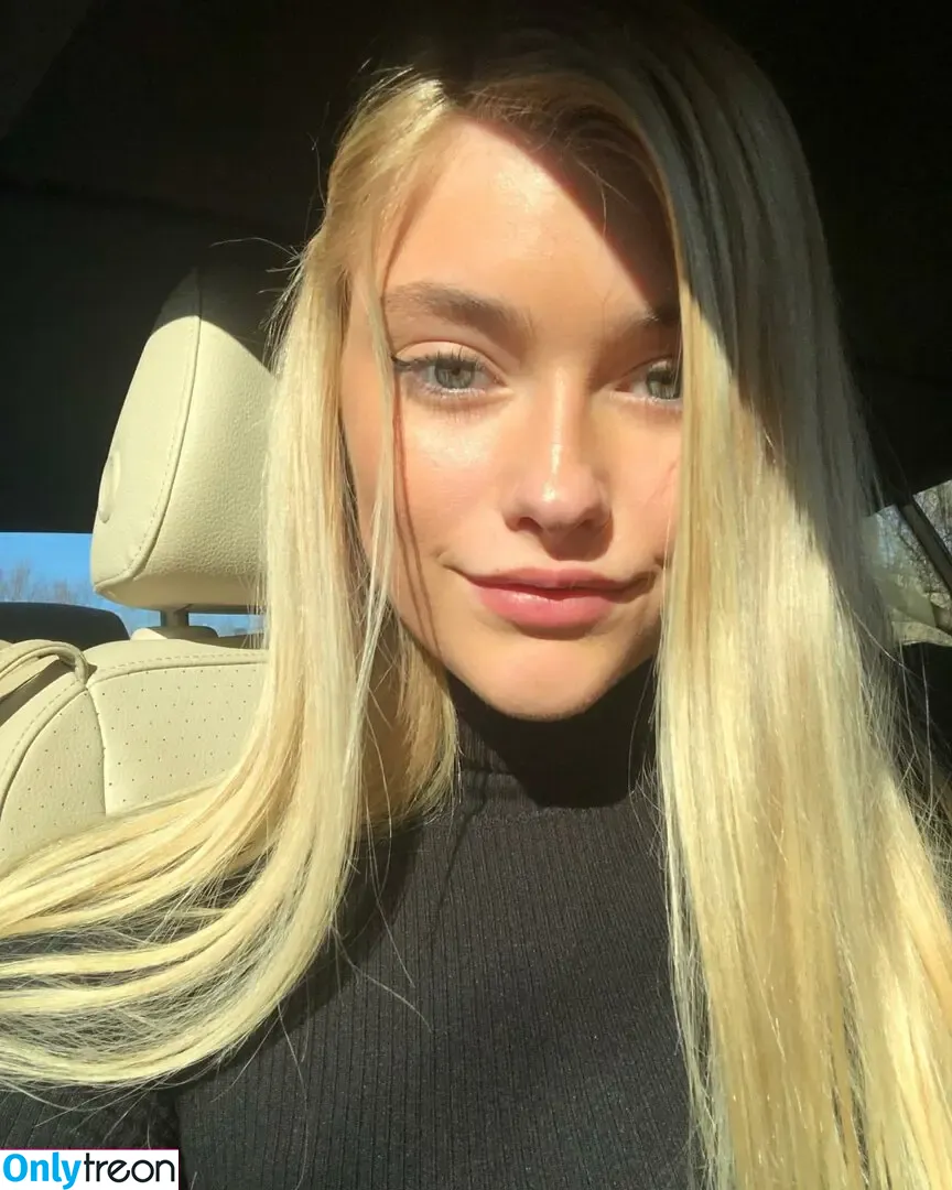 Carlie Whalen голая photo #0141 (carliewhalen)
