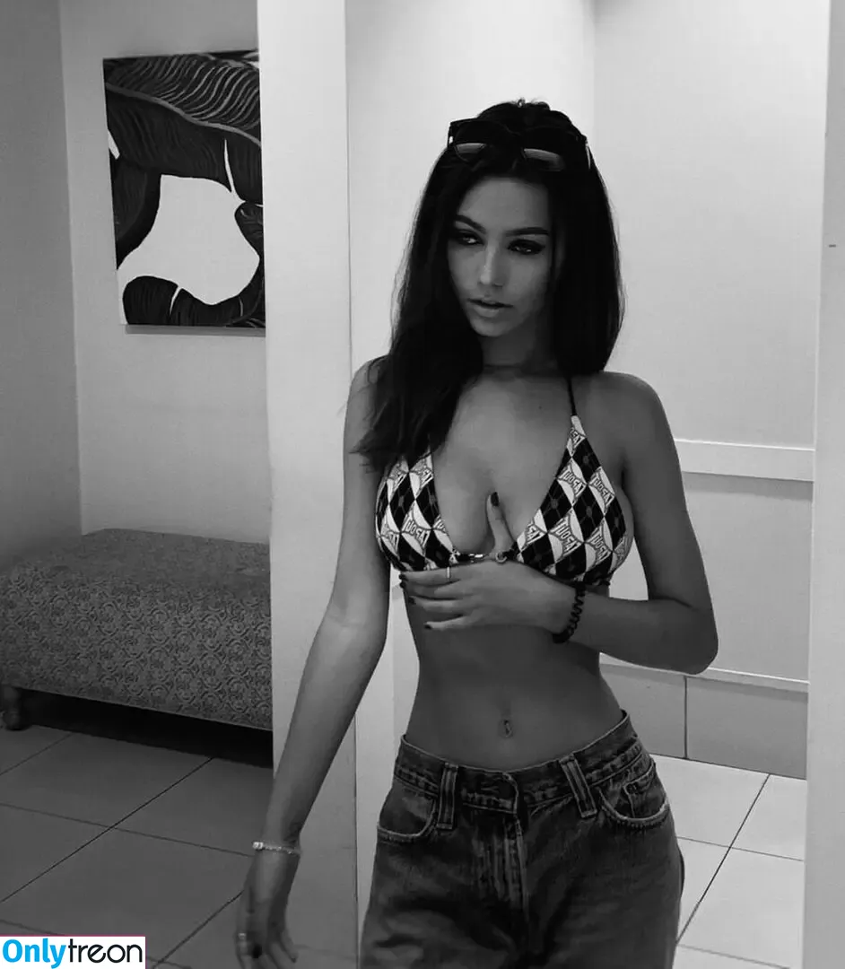 Carly.jb nude photo #0071 (carlyjoy)