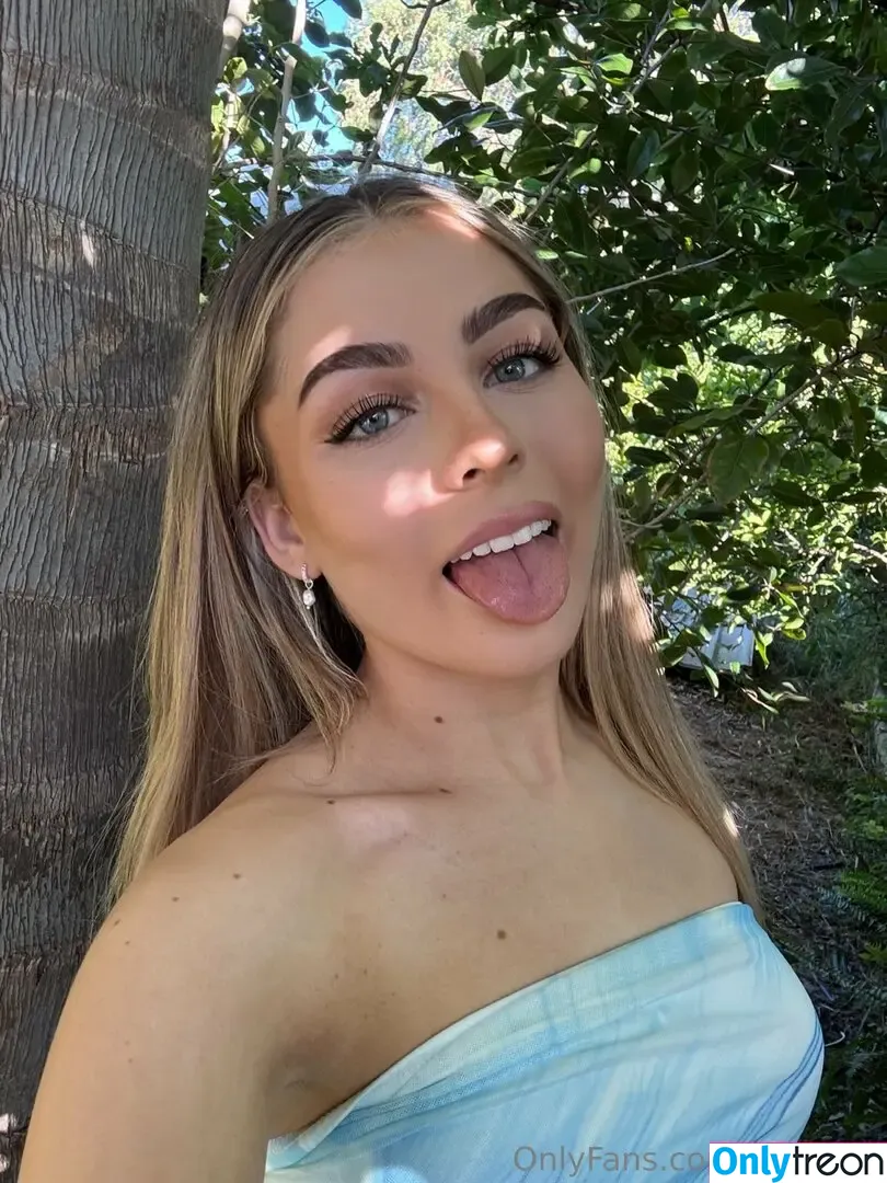 carlycox nude photo #0040 (imcarlycox)