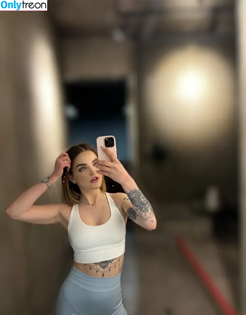 carlyonlycarly nude photo #0001 (theonlycarly)