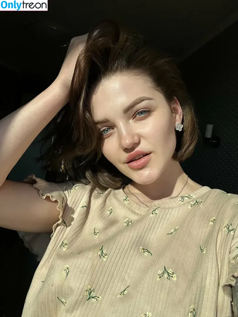 carlyonlycarly nude photo #0018 (theonlycarly)
