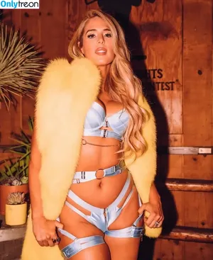 Carmen Carrera / Carmen_Carrera фото голая #0420
