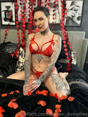 carmen_divinefree / mzsouthernflava фото голая #0217