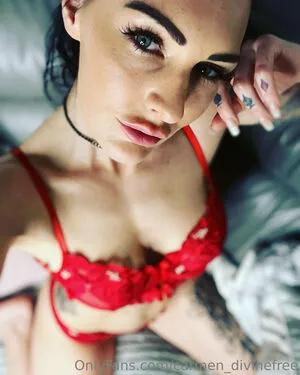 carmen_divinefree / mzsouthernflava фото голая #0260