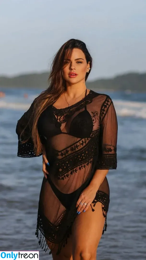 Carol Dias голая photo #0003 (caroldias / realcaroldias)