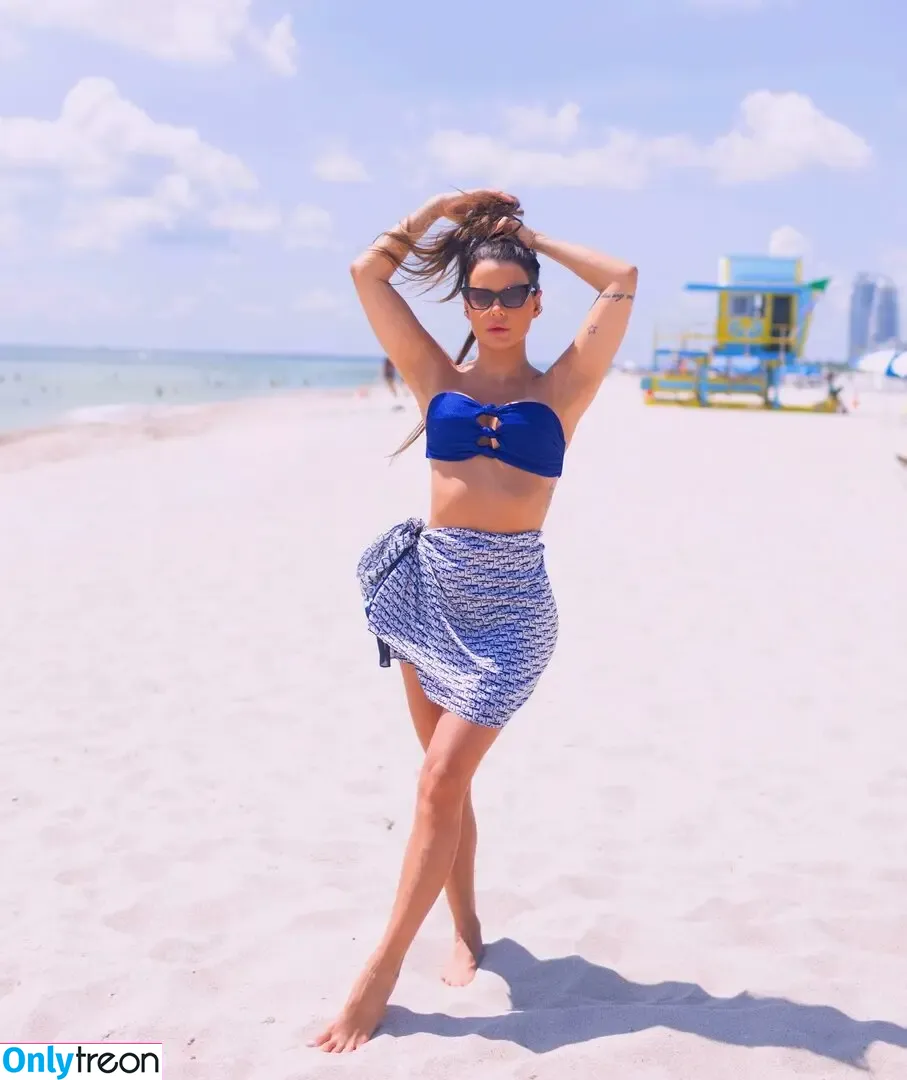 Carol Dias голая photo #0190 (Ex-Panicat / caroldias / realcaroldias)