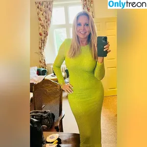 Carol Vorderman / carolvorders nude photo #1164