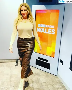 Carol Vorderman / carolvorders nude photo #1165