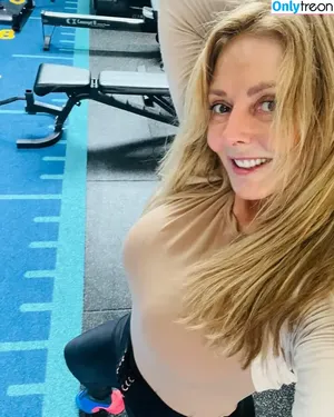 Carol Vorderman / carolvorders nude photo #1187