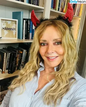 Carol Vorderman / carolvorders nude photo #1260