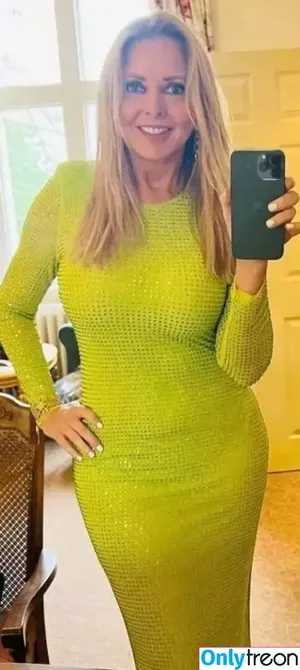 Carol Vorderman / carolvorders фото голая #1673