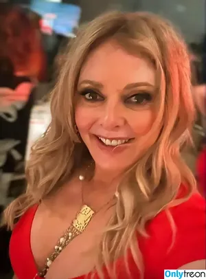 Carol Vorderman / carolvorders nude photo #1823