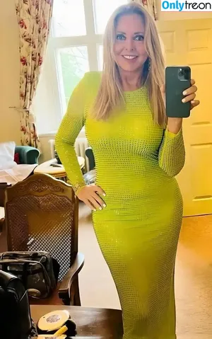 Carol Vorderman / carolvorders nude photo #1839