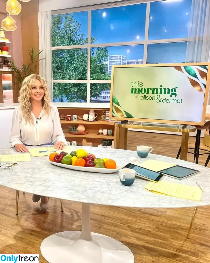 Carol Vorderman nude photo #1083 (carolvorders)