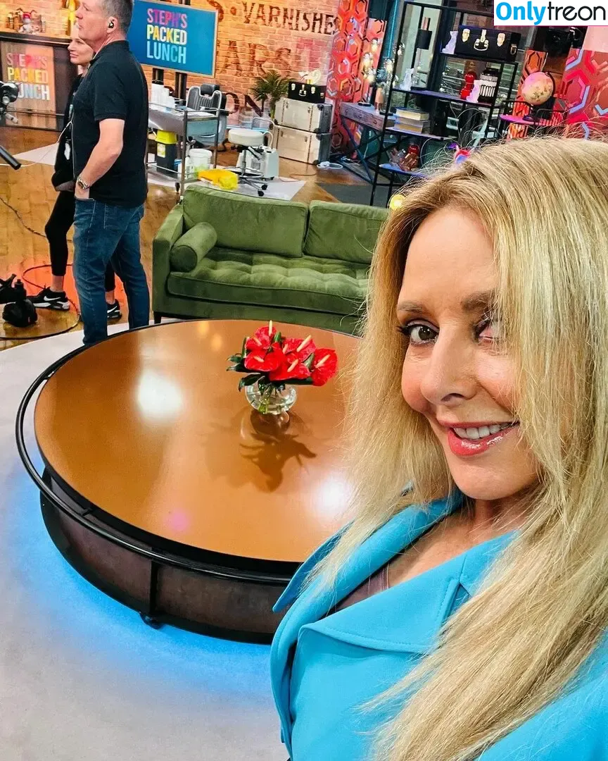 Carol Vorderman nude photo #1200 (carolvorders)