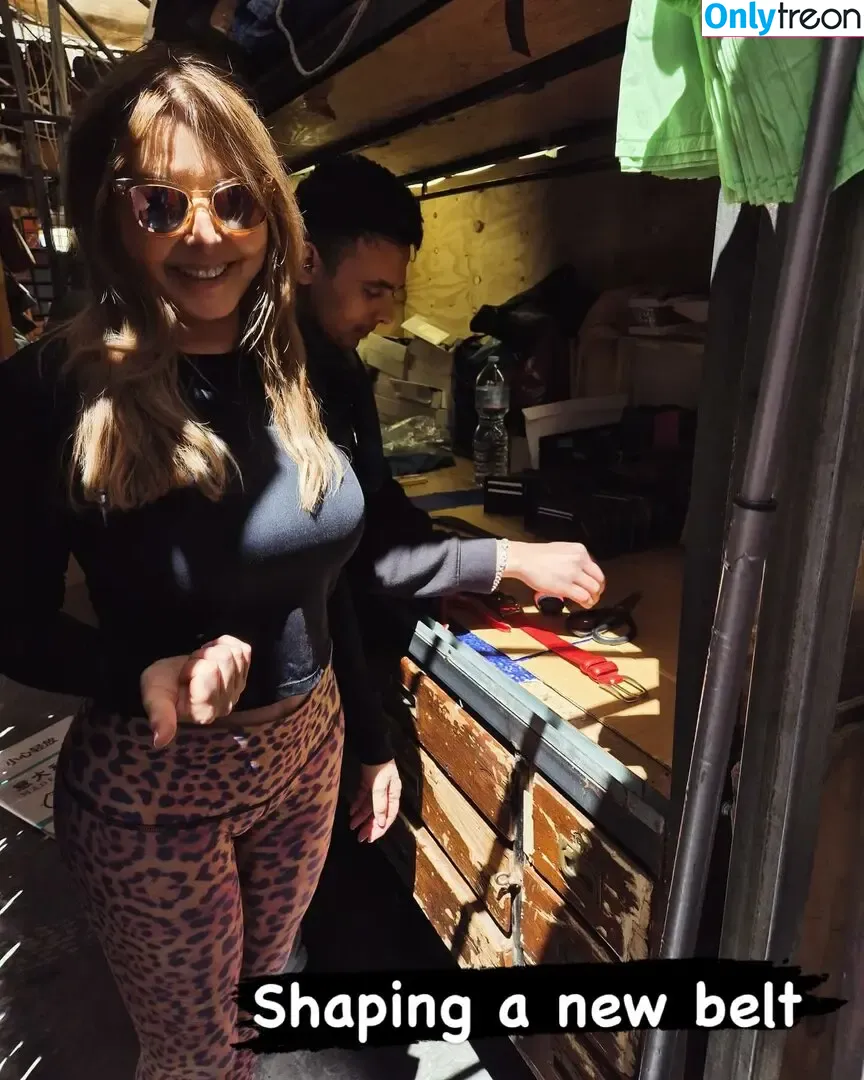 Carol Vorderman голая photo #1743 (carolvorders)