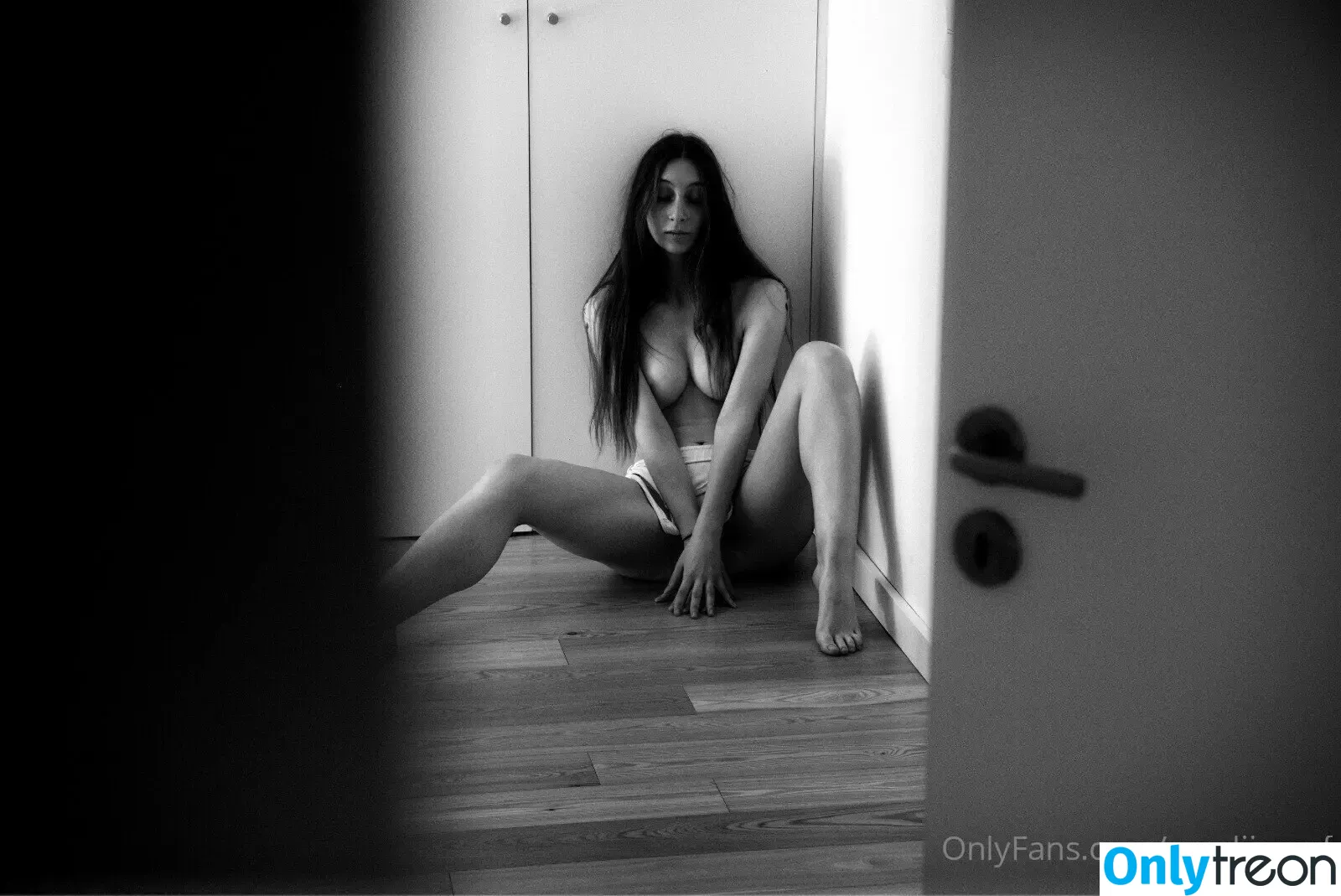 caroliinaa.f голая photo #0083 (_ofbabydoll)
