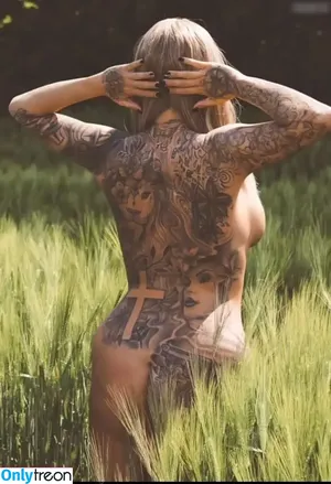 Caroliinjosh / carolinjosh nude photo #0008