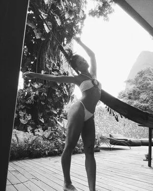 Carolina Dieckmann / loracarola фото голая #0096