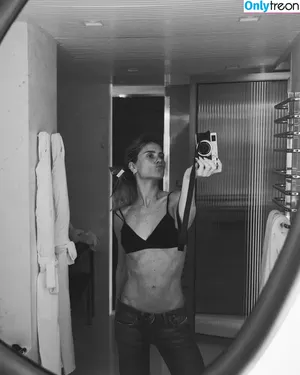 Carolina Dieckmann / loracarola nude photo #0297