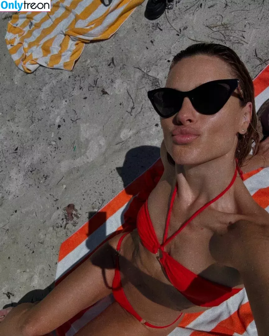 Carolina Dieckmann голая photo #0112 (loracarola)