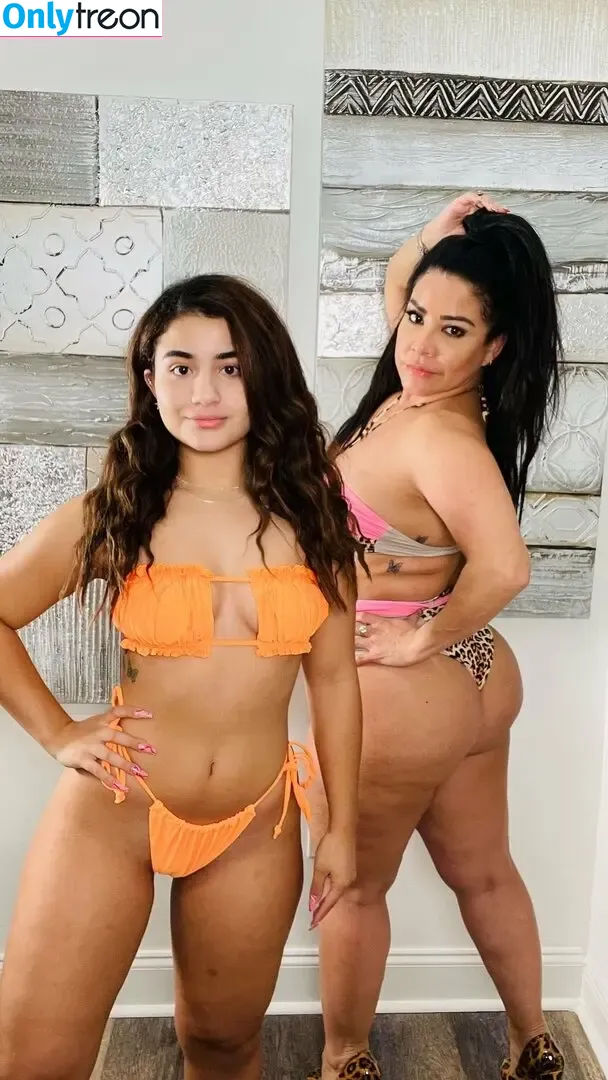 Carolina Sandoval nude photo #0035 (venenosandoval)