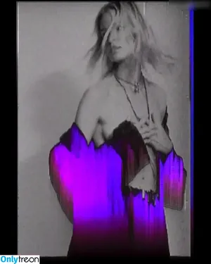 Caroline Winberg / carolinewinberg nude photo #0116