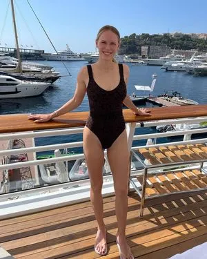 Caroline Wozniacki / CaroWozniacki nude photo #0003