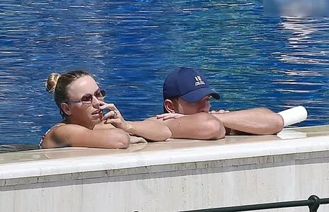 Caroline Wozniacki / CaroWozniacki nude photo #0272