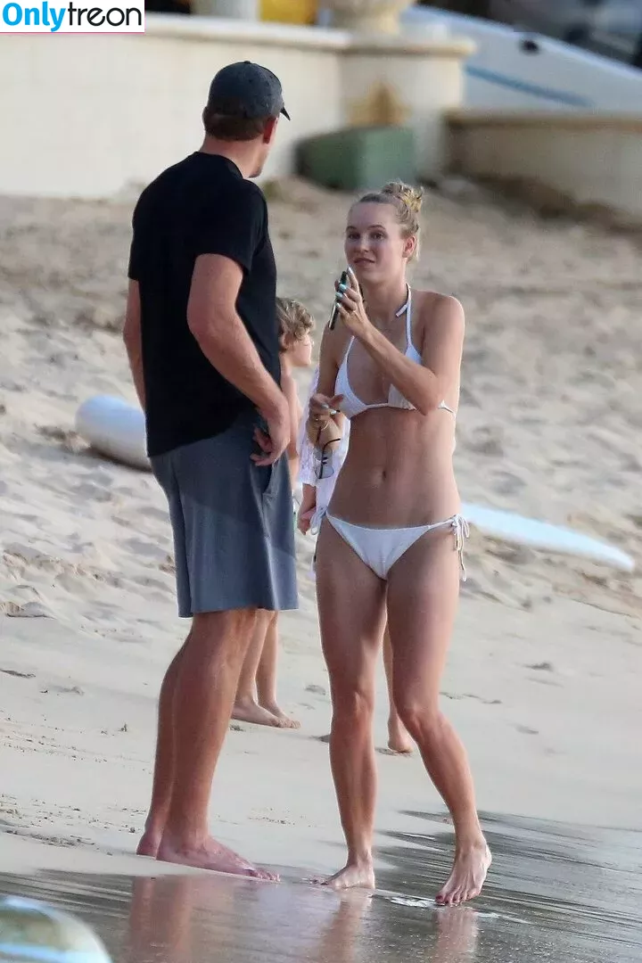 Caroline Wozniacki nude photo #0161 (CaroWozniacki)