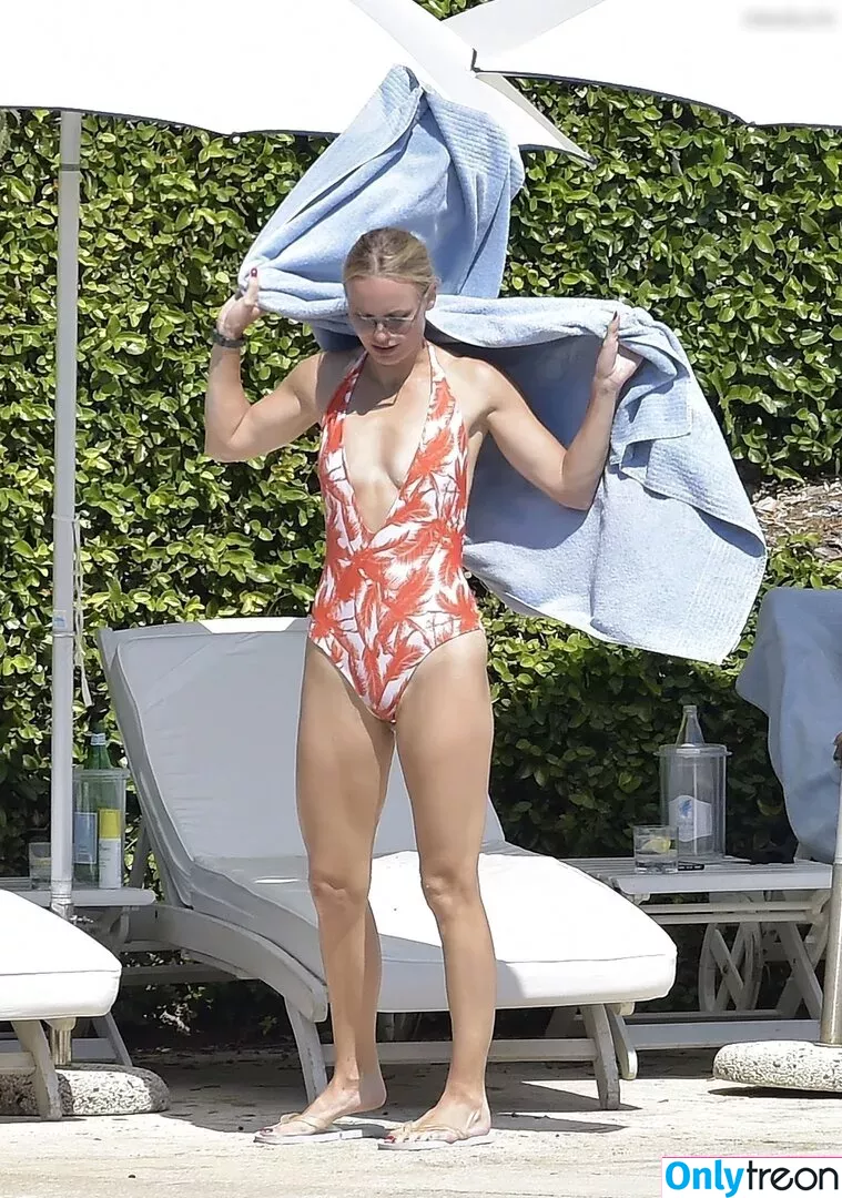 Caroline Wozniacki nude photo #0171 (CaroWozniacki)