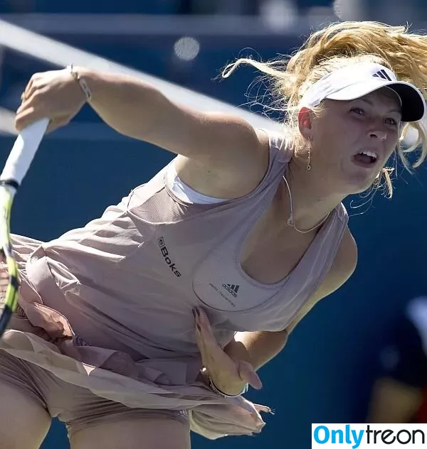 Caroline Wozniacki nude photo #0182 (CaroWozniacki)