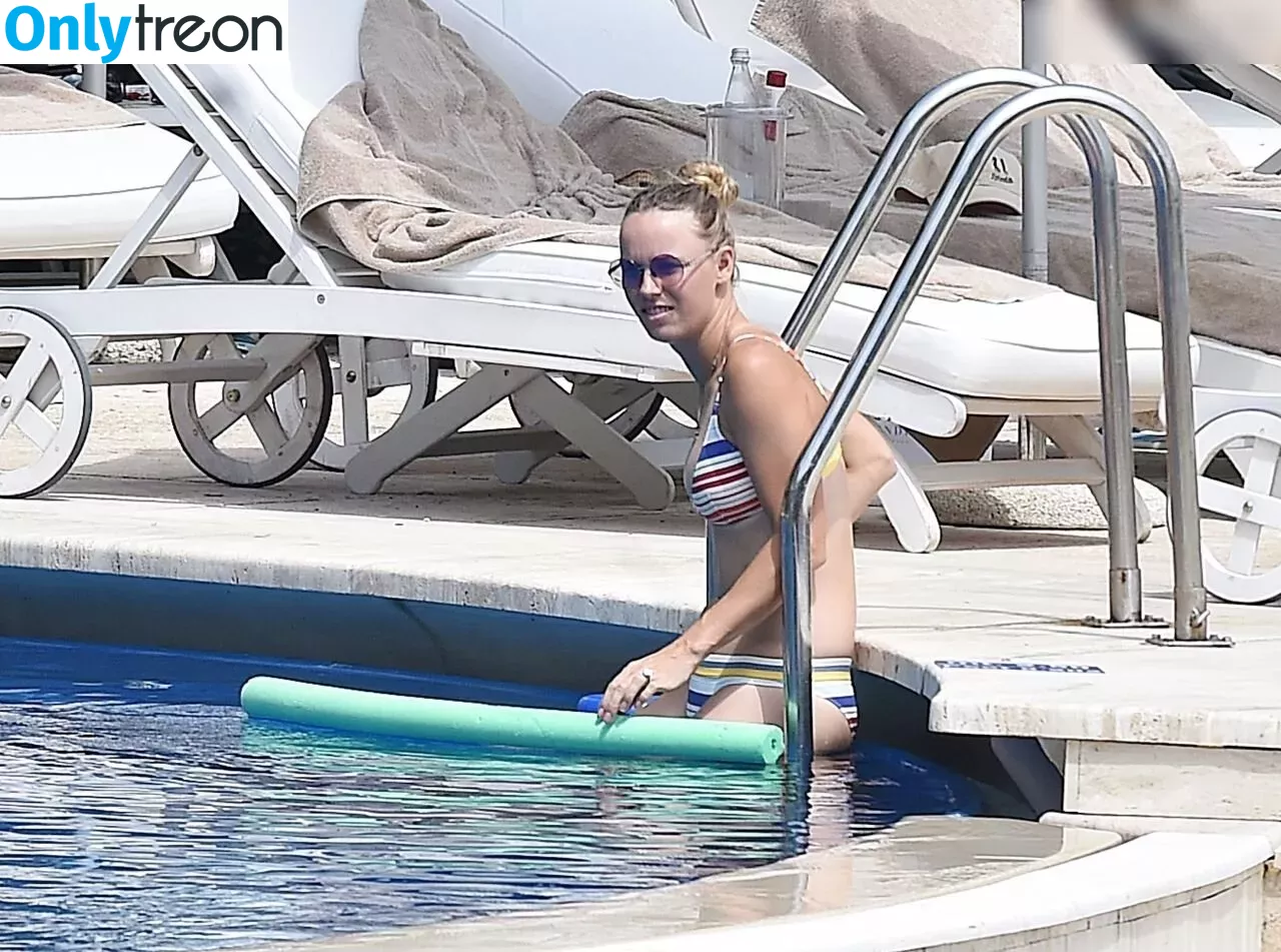 Caroline Wozniacki nude photo #0273 (CaroWozniacki)