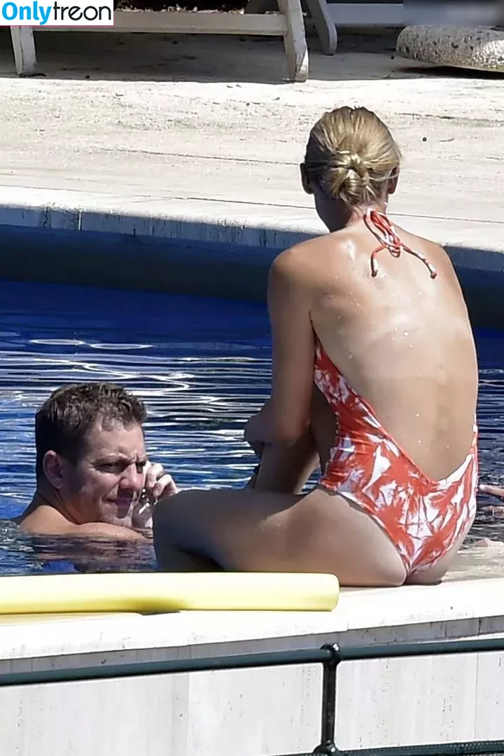 Caroline Wozniacki nude photo #0278 (CaroWozniacki)