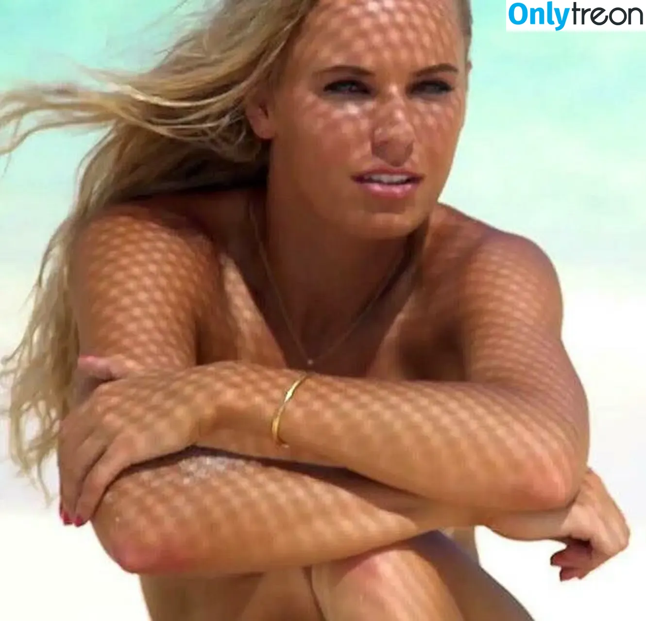 Caroline Wozniacki nude photo #0338 (CaroWozniacki)