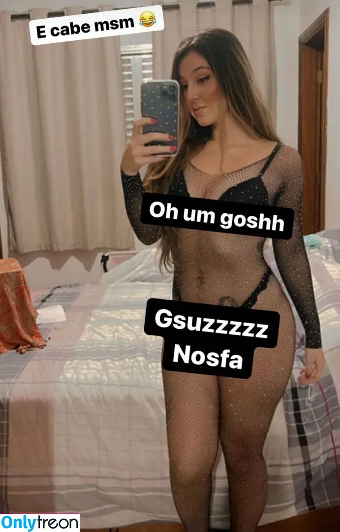Carolzinha nude photo #0049 (Carolzinha)