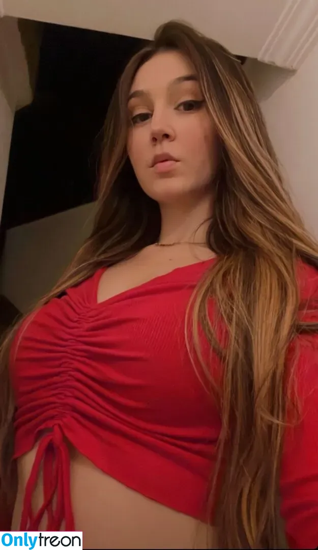 Carolzinha nude photo #0101 (Carolzinha)