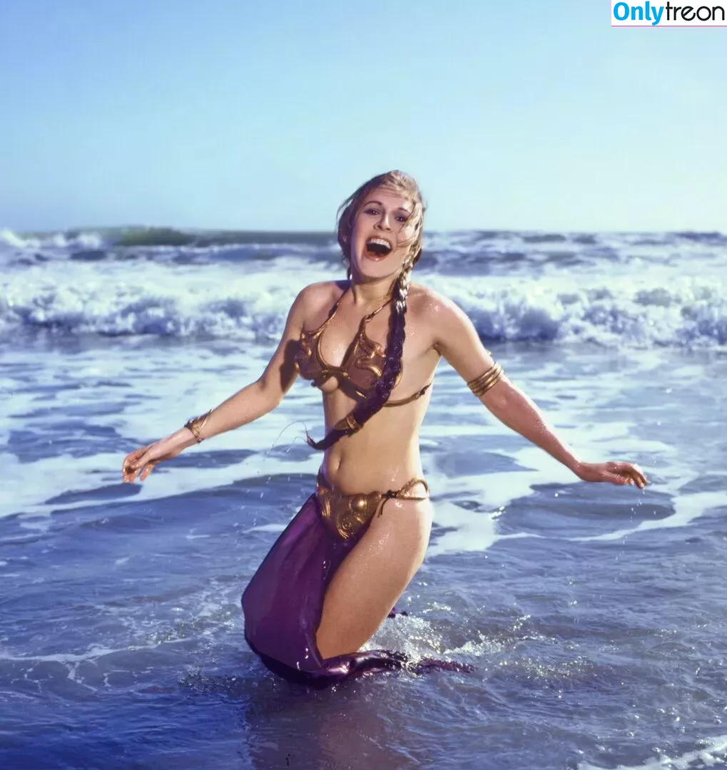 Carrie Fisher голая photo #0064 (carriefisher_)