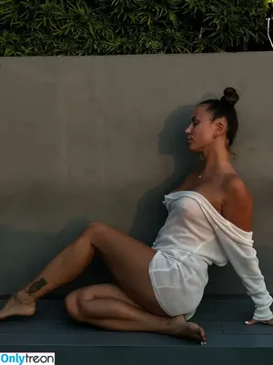 Carrie Rose / carrierose / carrierosepr / cassandrarobb nude photo #0001