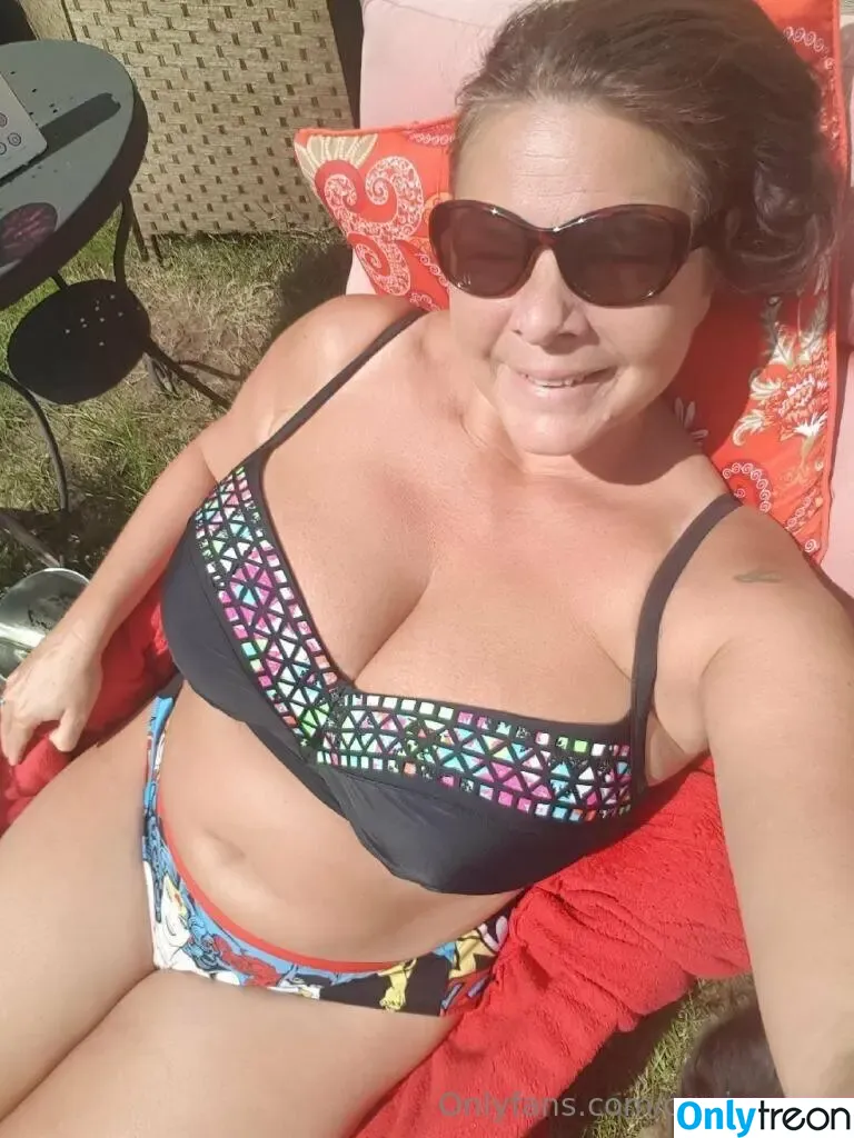 carriemoon голая photo #0180 (canadiancarriemoon)