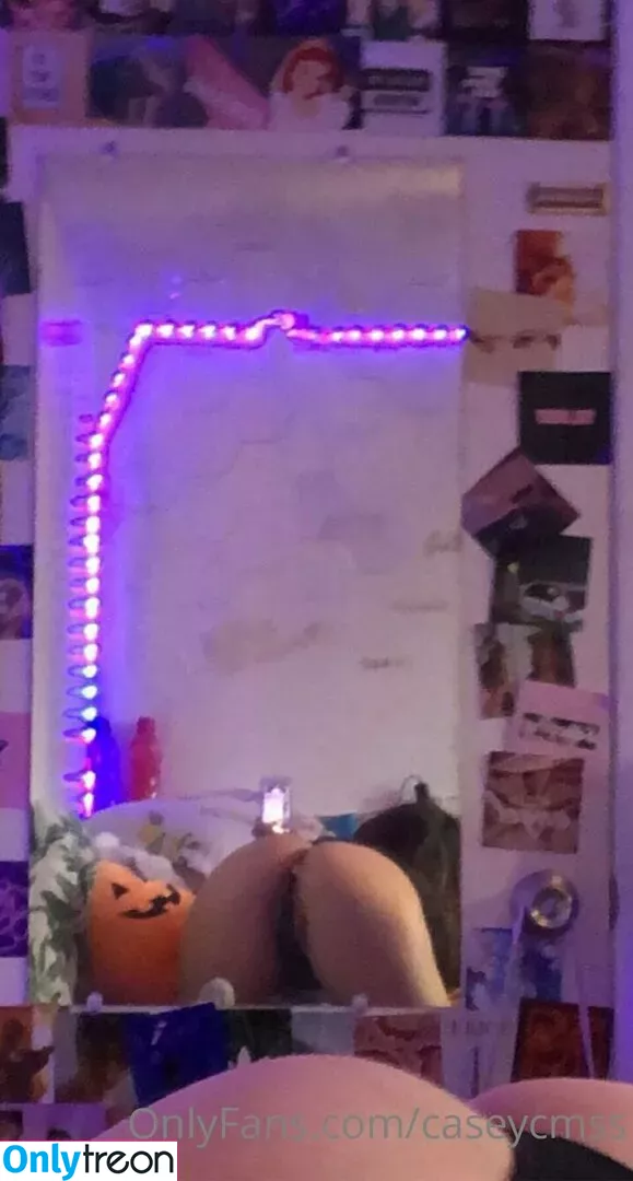 caseycmss голая photo #0013 (awkwardcasey)