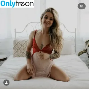 Caseylynnn_r nude photo #0005