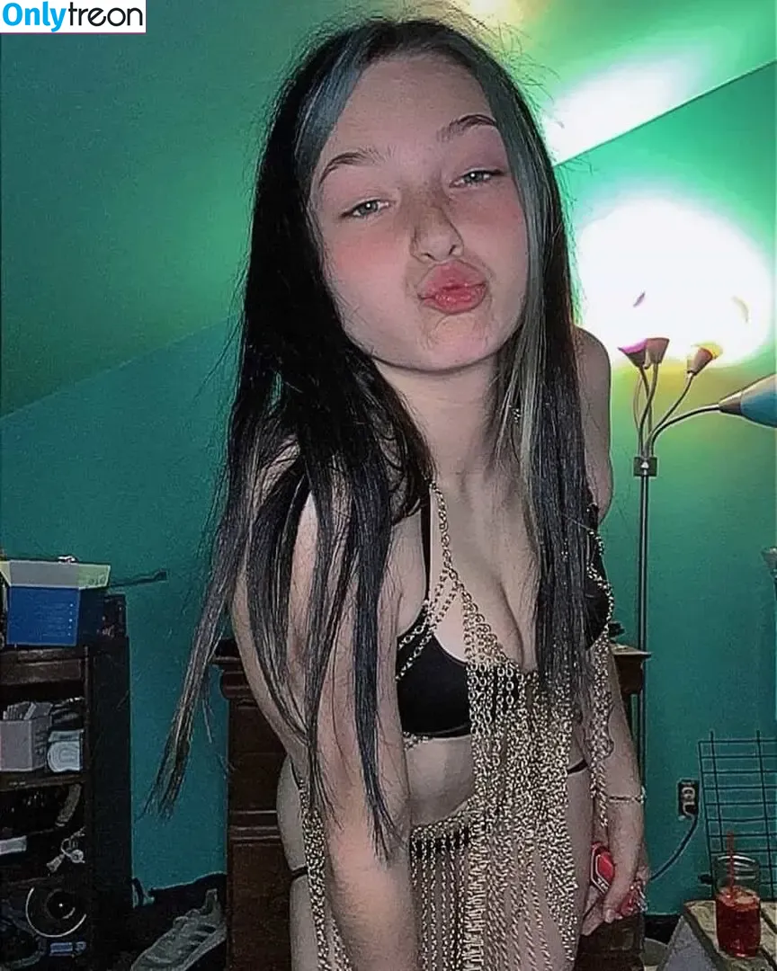 caseyrose80 голая photo #0003 (caseyrose80)