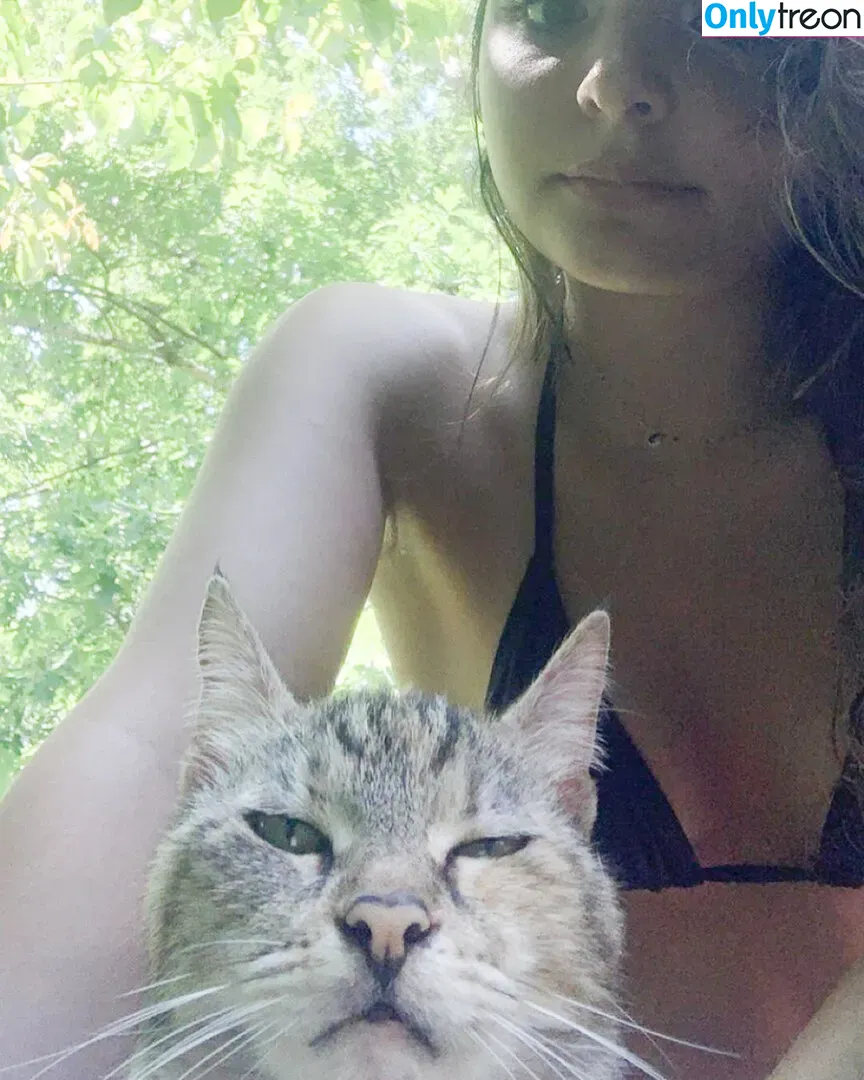 Cassady McClincy голая photo #0004 (cassadymcclincy)