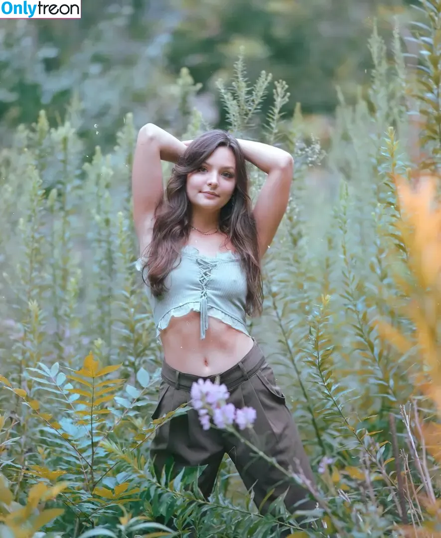 Cassady McClincy nude photo #0195 (cassadymcclincy)