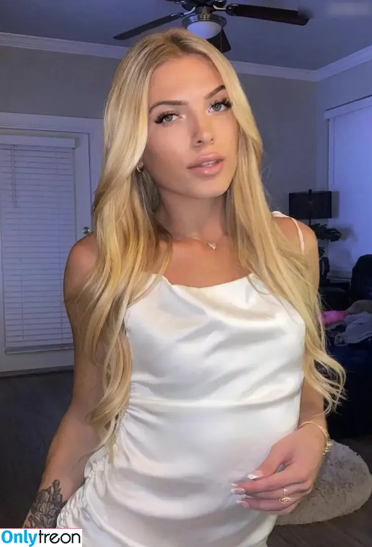 Cassidy Cauley nude photo #0001 (Cassidy Cauley)
