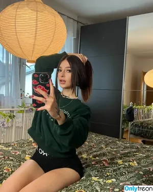 Cata.leyah / cataleyah_ / leyahcata nude photo #1290