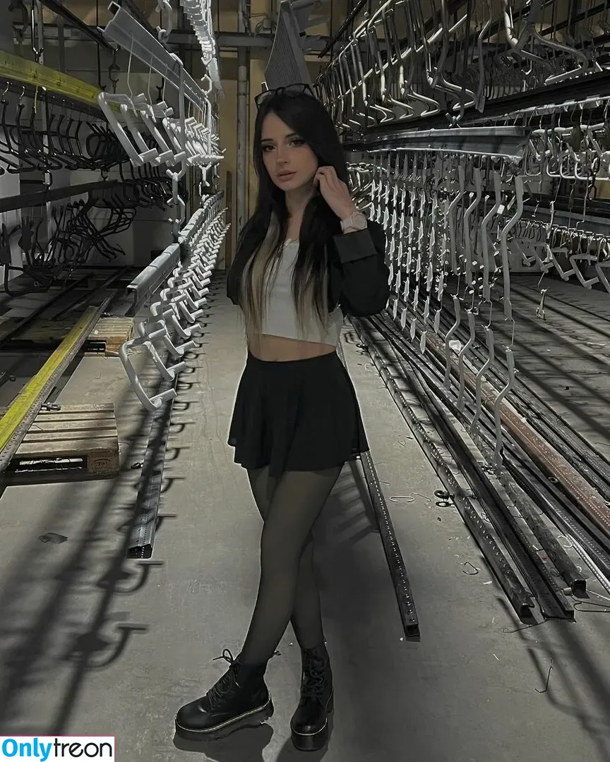 Cata.leyah голая photo #1005 (cataleyah_ / leyahcata)